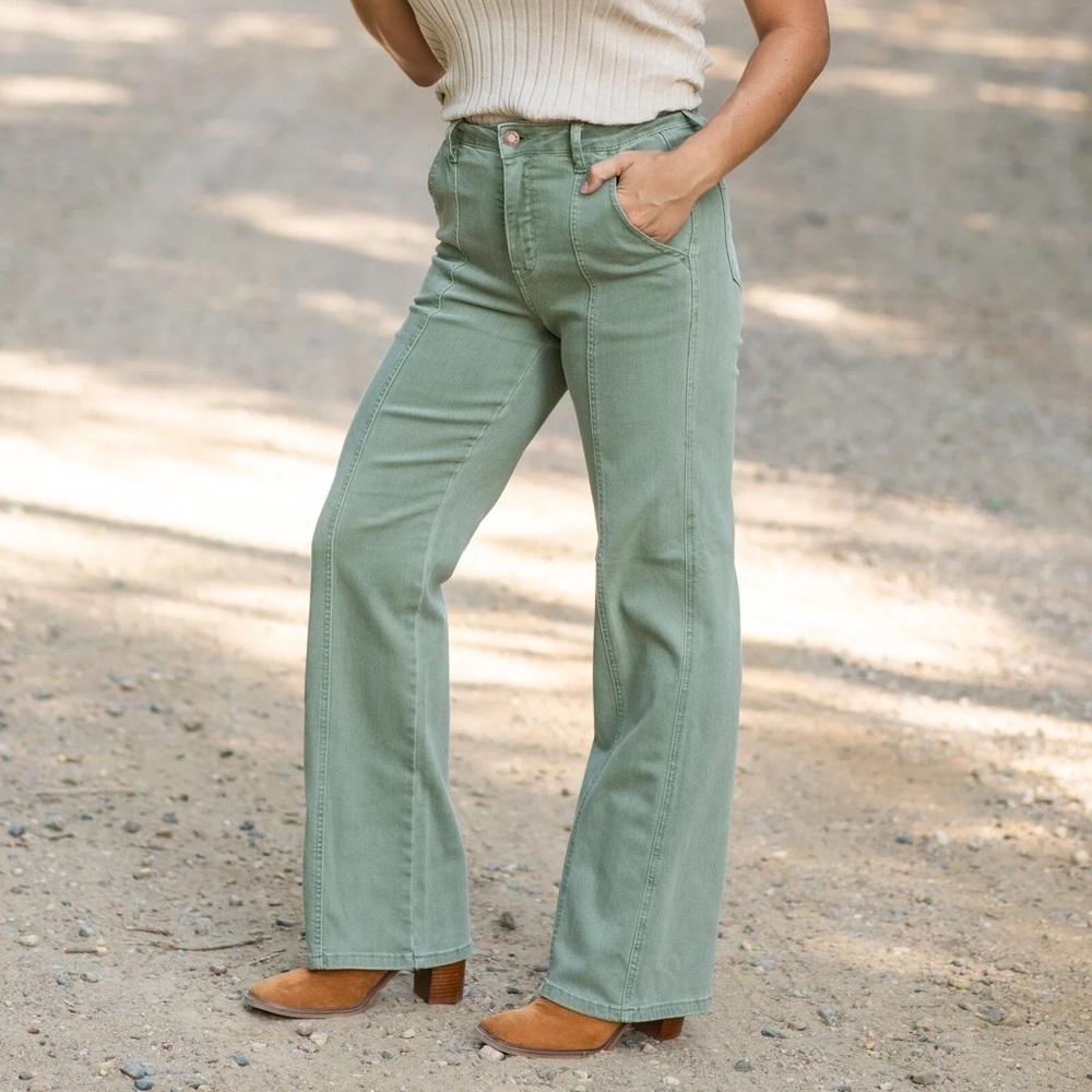 [14W]Judy Blue Garment Dyed Sage Green Straight Leg Jeans